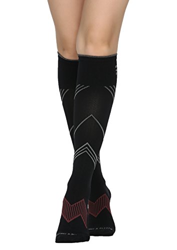Buttons & Pleats Womens & Mens Medical Grade 20-30 mmHg Compression Socks Chevron ML