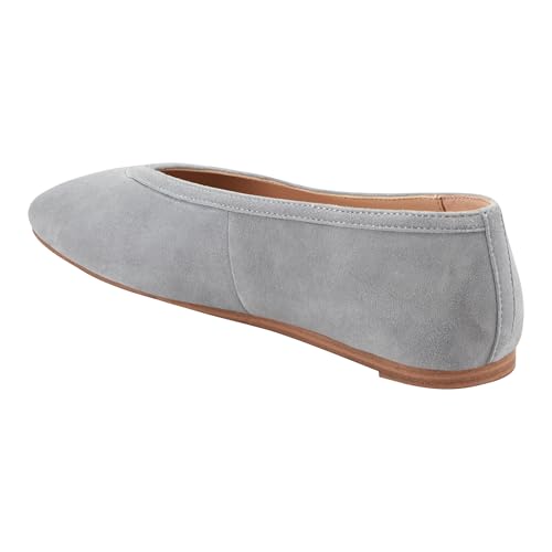 Marc Fisher LTD Women's Gradi,Light Grey Suede, 5, Medium