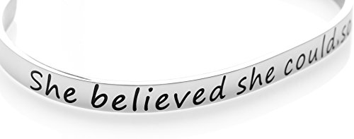 Bracelet Armband -She Believed She Could