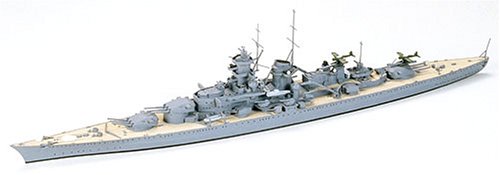 Tamiya 1/700 German Battlecruiser Gneisenau