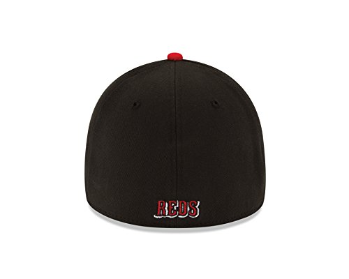 New Era MLB Cincinnati Reds Team Classic Alternative 39Thirty Stretch Fit Cap, Black, Medium/Large