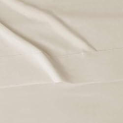 Amazon Basics Lightweight Super Soft Easy Care
