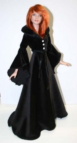 Hallows Night Robe Pattern for 22" American Model