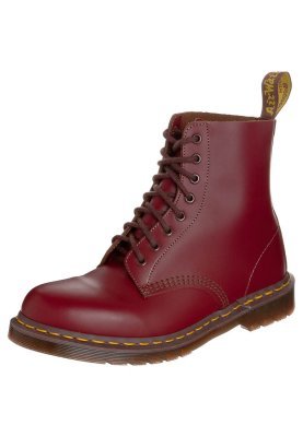dr martens red vintage 1460