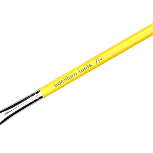 Bdellium Tools Professional Makeup Brush Studio Line - Flat Eye Definer 714