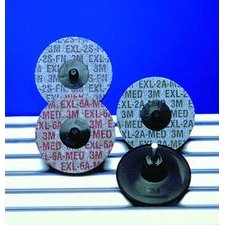 3M Scotch-Brite XL-UR Unitized Aluminum Oxide Medium Deburring Wheel - Coarse Grade - Quick Change Attachment - 2 in Dia - 22100 Max RPM - 17194 [PRICE is per WHEEL]