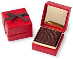 La Maison du Chocolat FAVOR GIFT BOX (Red)