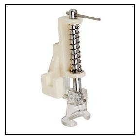 Singer Darning Foot – Fits All Low Shank Machines (006016008 / 416127401)