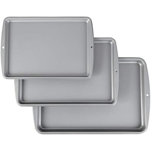 Wilton Recipe Right 3 Piece Cookie Pan Set The Home Kitchen Store