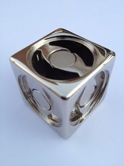 Magnetic Golf Ball Marker Cube Display (Silver)