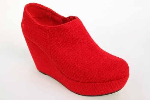 rocket dog red shoes