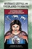"Astrology and Divination (Mysteries, Legends, and Unexplained Phenomena)" av Robert Michael Place