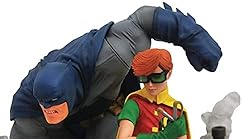 DIAMOND SELECT TOYS DC Gallery: The Dark Knight