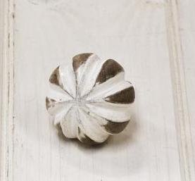 White Wash Carved Wood Door Drawer Knob Amazon Co Uk Kitchen Home