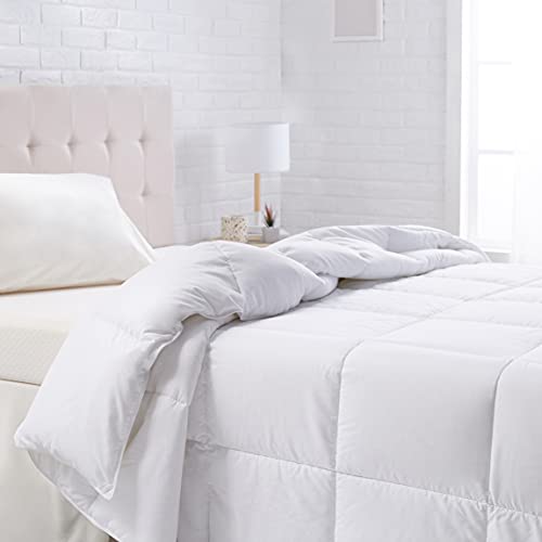 Amazon Basics Down Alternative Comforter