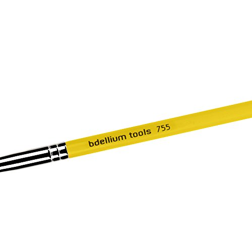 Bdellium Tools Professional Makeup Brush Studio Line - Smudge Blending Eye 755