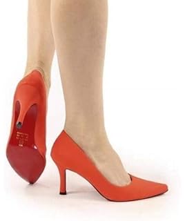 scarpin com a sola vermelha