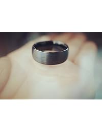 King Will TYRE - Anillo de carburo de tungsteno, 0.315 in, acabado mate, color negro