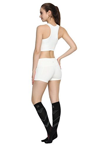 Buttons & Pleats Womens & Mens Medical Grade 20-30 mmHg Compression Socks Chevron ML