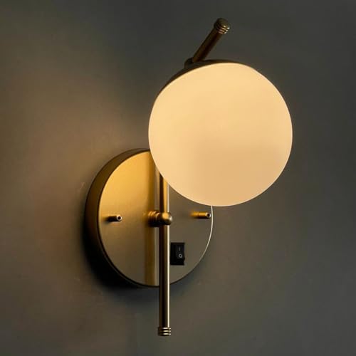 Arandela de Parede Moderna Inclinada Dourada Com Interruptor com Globo Vidro 12cm Para Decorar Casa e sala, Cama Cabeceira, Quarto, lavabo