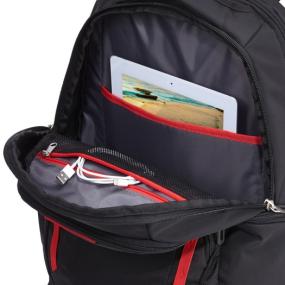 Tablet storage in the Case Logic Evolution Deluxe BPED-115 15.6 Backpack