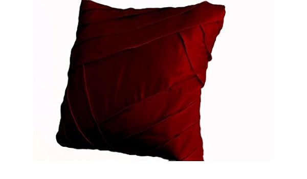 Amazon Com Amore Beaute Handcrafted Decorative Throw Pillow Cover