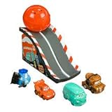 Squinkies Disney Cars 2 Series 1 Bubble Pack Includes 4 Squinkies Ramp