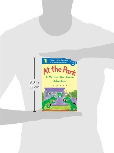 At the Park: A Mr. and Mrs. Green Adventure (Green Light Readers Level 2) - //medicalbooks.filipinodoctors.org