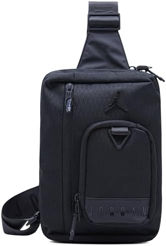 Amazon.com: Nike Sportswear Essentials Messenger Bag (15L) (Black