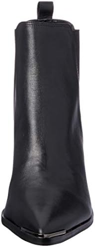 bello pointy toe bootie