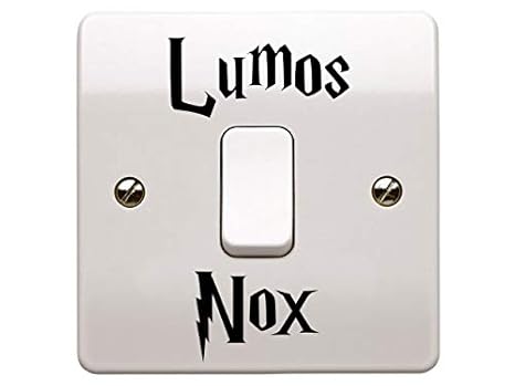 Level 33 Lumos NOX Lichtschalter-Aufkleber, 15 x 0,1 x 14 cm