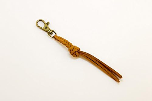 LoilJ Essential Oil Diffusing Keychain Clip - Cedar Brown