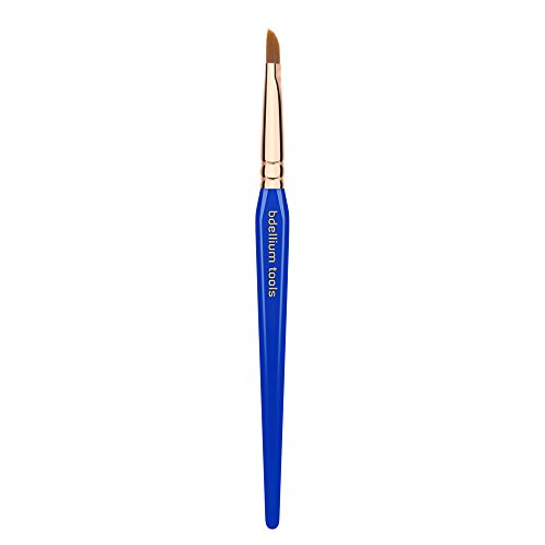 Bdellium Tools Professional Makeup Brush Golden Triangle Series - Dagger Lip 548