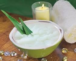 LAXRA NATURAL BRIGHTENING LIP SCRUB (ALOE VERA)
