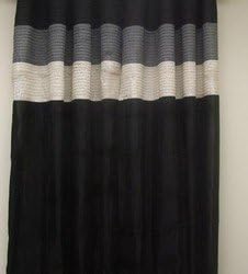 Rgt/ vannie-Black / Ivory Grommet Window Curtain Panel 57x84"