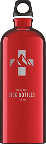 Sigg - Gourde Aluminium - Traveller Red Mountain - Certifiee Neutre En CO2 - Convient Aux Boissons Gazeuses - Étanche & Legere - Sans BPA - Pour Sport, Camping, Randonnee - Rouge Montagne - 1L