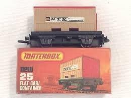 Matchbox New 25 Flat Car / Container 1977 Model