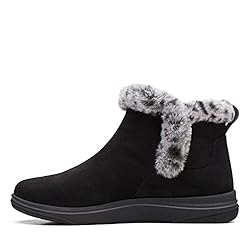 Clarks Women's Breeze Fur Ankle Boot, Black, 8