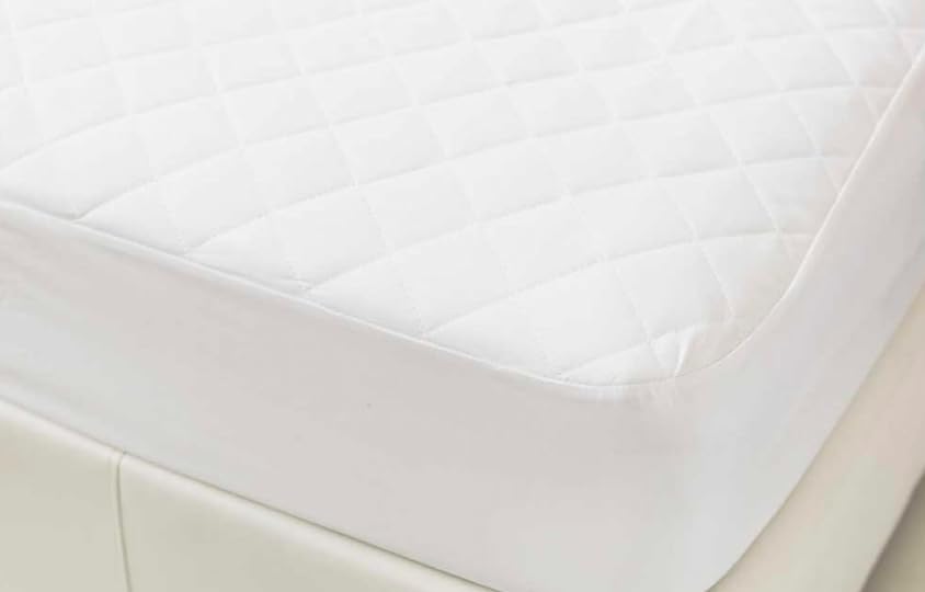 Comfortesy King Bed Quilted Mattress Protector Topper Extra Deep Bedding Pad With Elasticated Skirt Up To 30cm – Protects Mattress from Dust, Spills Stains – Machine Washable