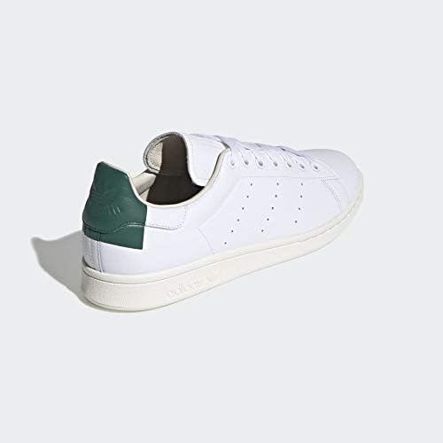 sneaks up stan smith