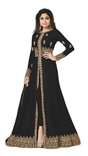 gown in black colour