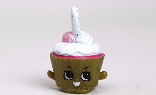 Shopkins Season 5 #5-123 Cupcake Chic Charm Metallic Version