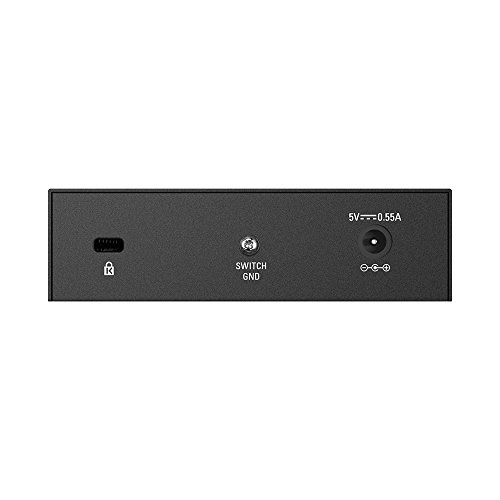 D-Link 5 Port 10/100 Unmanaged Metal Desktop Switch (DES-105)