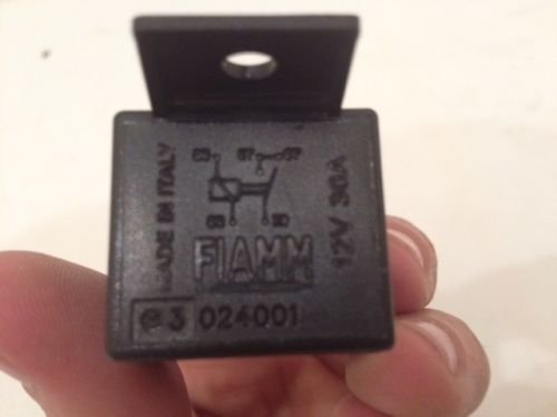 Купить Fiamm Electromagnetic Horn. 12v Trumpet Horn with Relay, 2 ...
