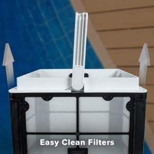 Reinigung von der Filteranlage des Roboters