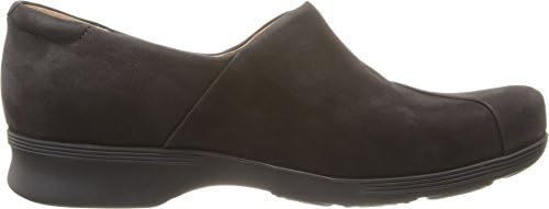 clarks aubria myth