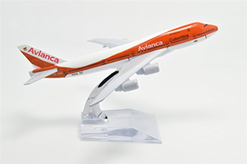 TANG DYNASTY(TM) 1:400 16cm Boeing B747-200 Avianca Airline Metal Airplane Model Plane Toy Plane Model
