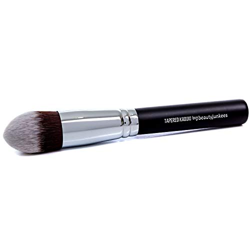 liquid concealer brush