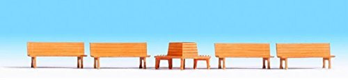 HO Scale Wood Board Benches -- 4 Benches, 1 Circular Bench