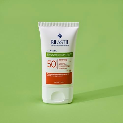 Acnestil Sebum-Normalisierende Creme, Beruhigende und Mattierende Wirkung, Sonnenschutz, Für Empfindliche, Zu Akne Neigende Haut SPF 50+, 40 ml Packung